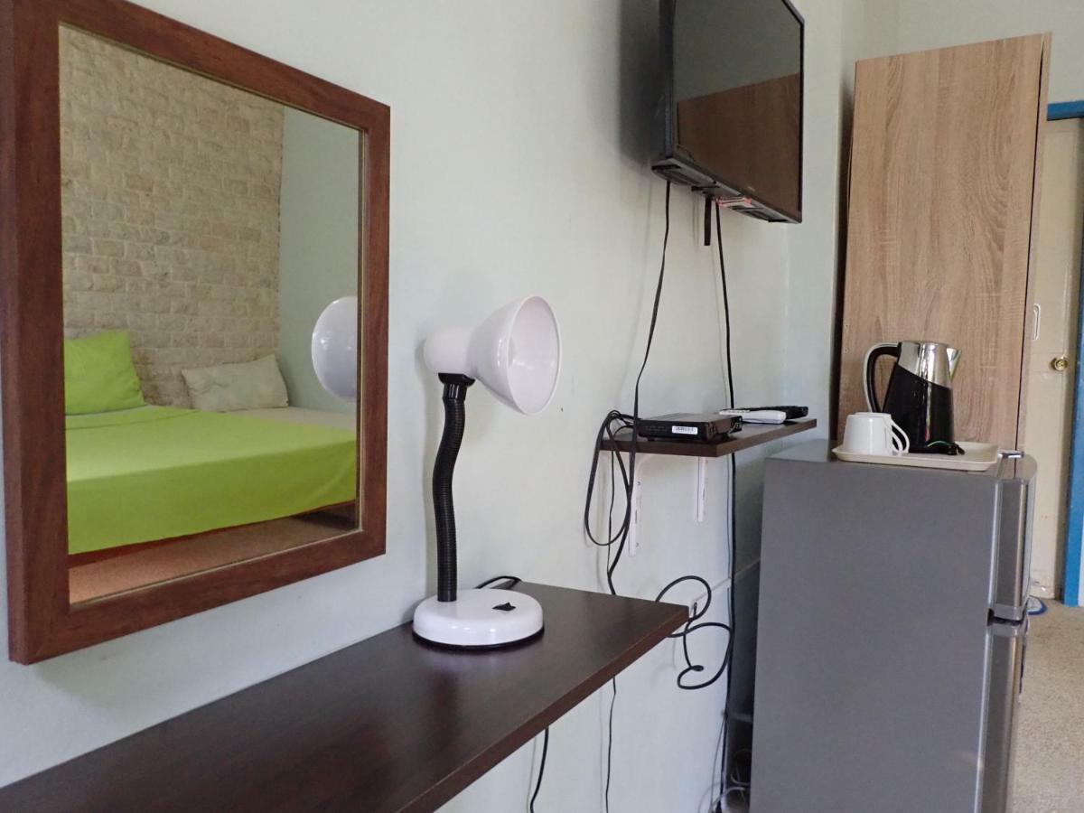 Nost Cottages Lapu-Lapu City Eksteriør bilde